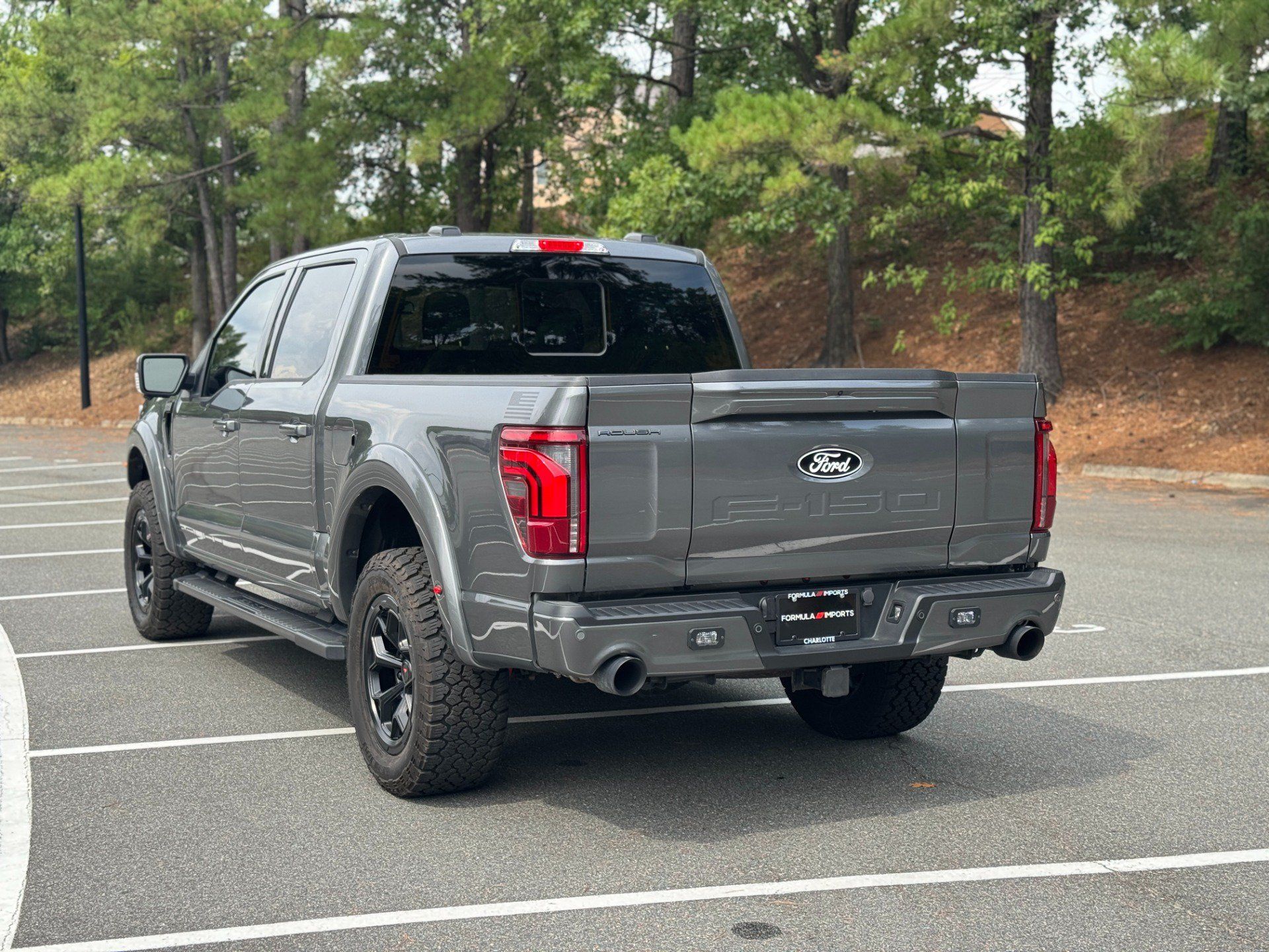 Used 2025 Ford F150 Lariat w/ Equipment Group 502A High AWD/4WD image 8