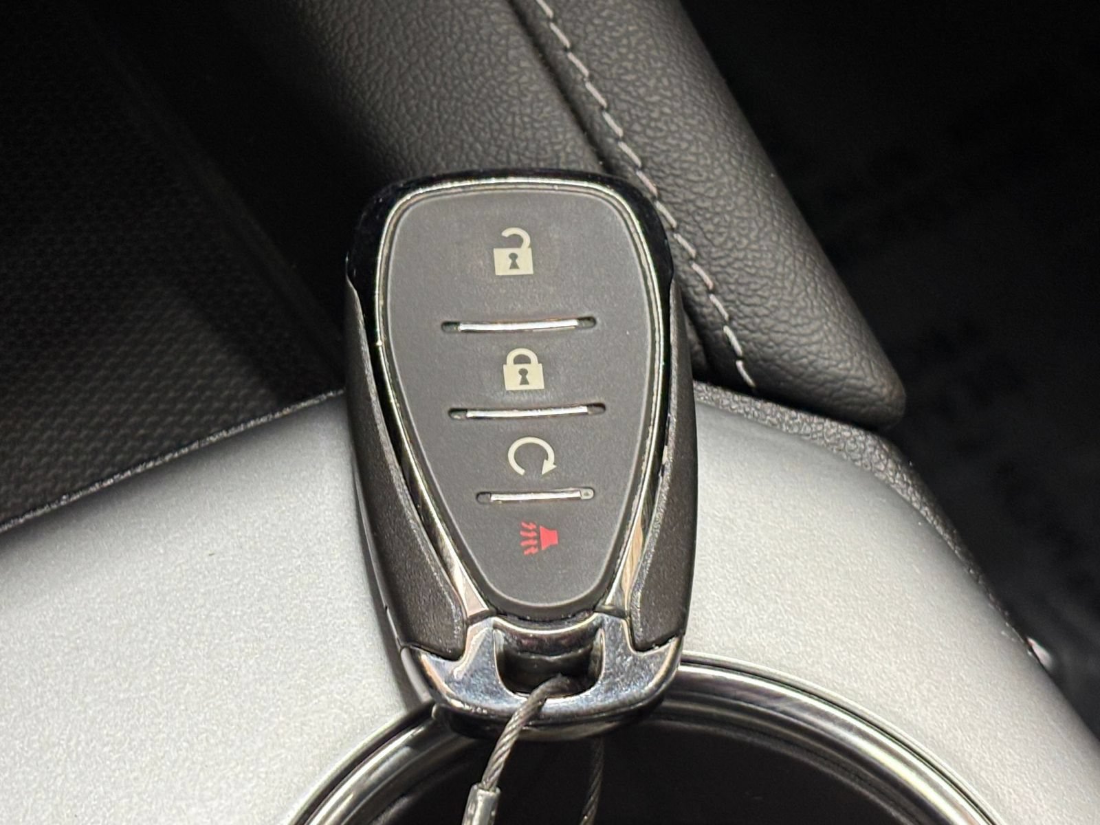 Used 2025 Chevrolet Blazer LT FWD image 25
