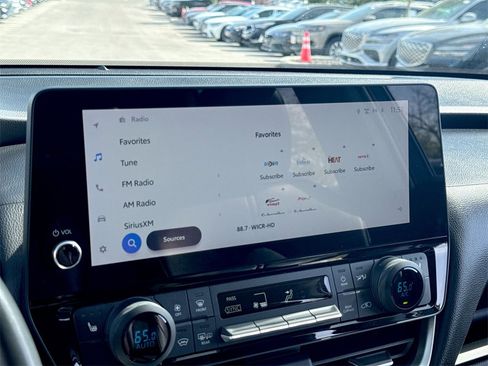 Used 2024 Toyota Grand Highlander XLE image 18