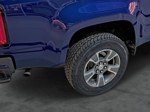 Used 2016 Chevrolet Colorado Z71 image 12