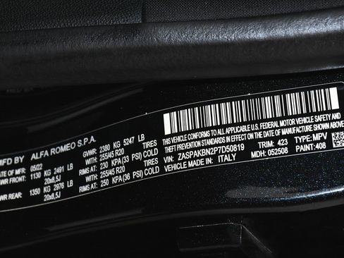 Used 2023 Alfa Romeo Stelvio Veloce image 18