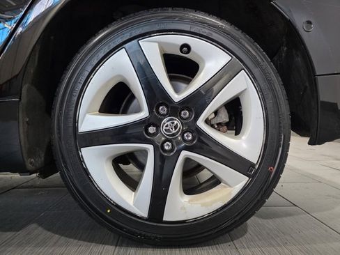 Used 2016 Toyota Prius Four Touring image 23
