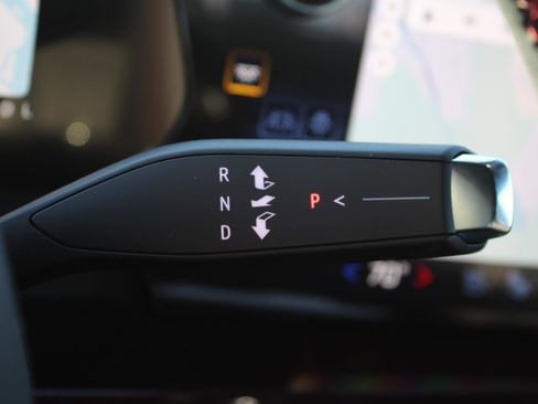 New 2026 Chevrolet Traverse RS image 12