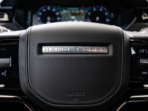 Used 2024 Land Rover Range Rover Velar Dynamic SE image 31