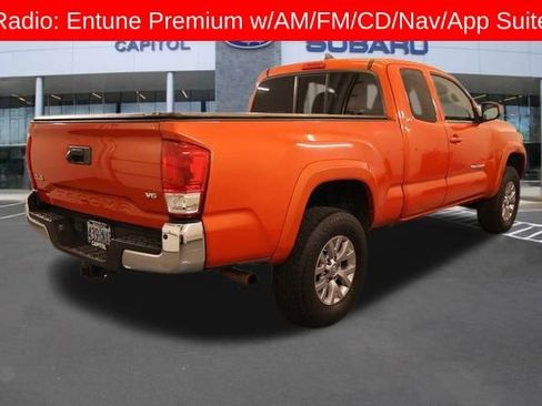 Used 2018 Toyota Tacoma SR5 image 4