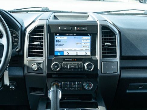 Used 2017 Ford F150 XLT w/ Equipment Group 302A Luxury AWD/4WD image 34