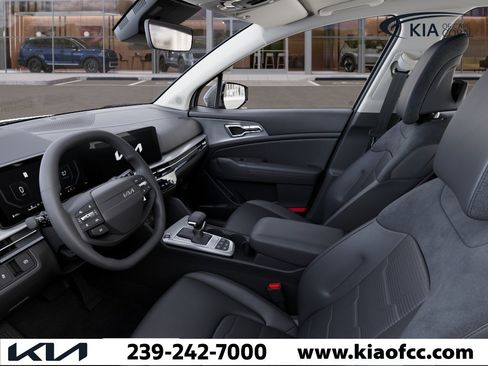 New 2026 Kia Sportage SX FWD image 17