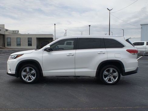 Used 2018 Toyota Highlander Limited image 14