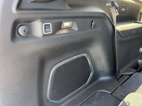 Used 2022 Jeep Grand Cherokee L Limited image 6