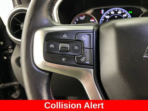Used 2019 Chevrolet Blazer Premier w/ Sun and Wheels Package FWD image 31