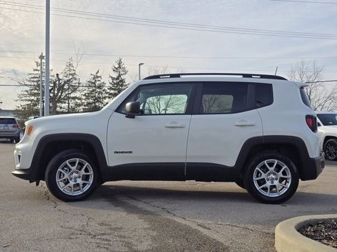 Used 2023 Jeep Renegade Latitude w/ Premium Group image 22