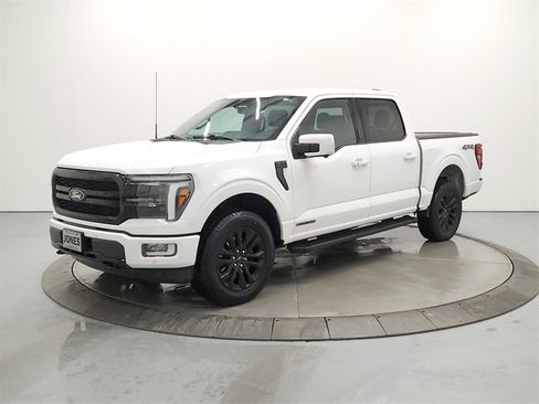 Used 2024 Ford F150 Lariat image 3