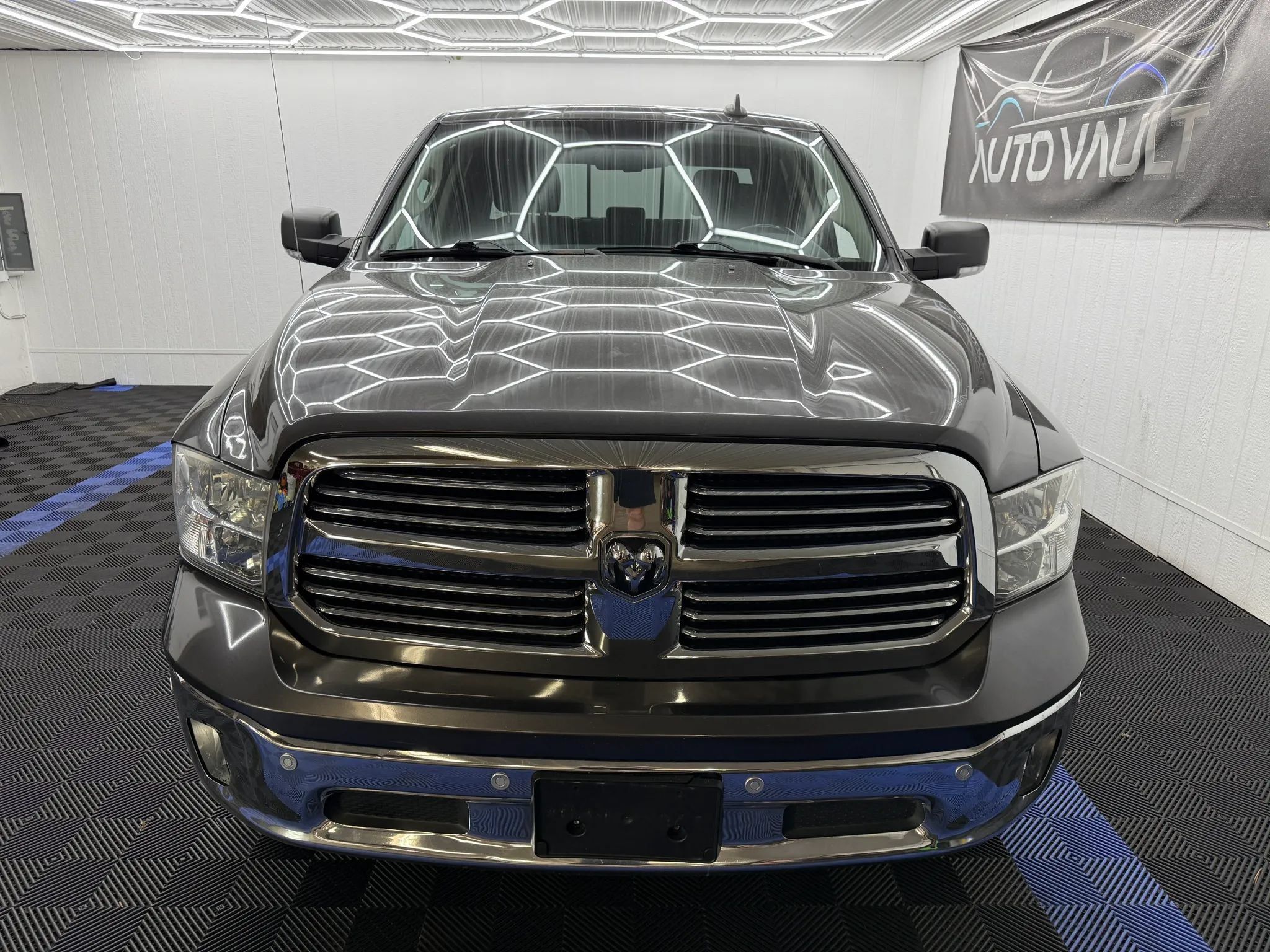 Used 2017 RAM 1500 Big Horn AWD/4WD image 4