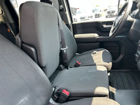 Used 2024 GMC Sierra 3500 Pro w/ Convenience Package image 41