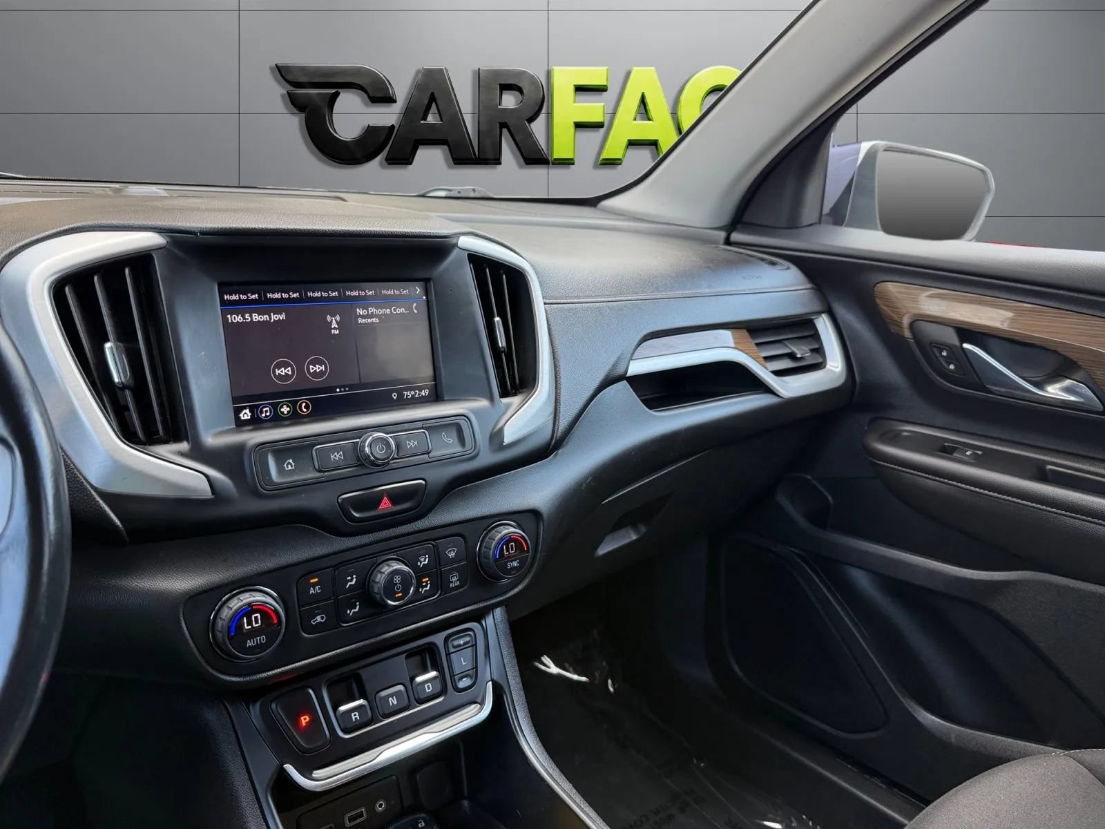 Used 2020 GMC Terrain SLE w/ Driver Convenience Package AWD/4WD image 34
