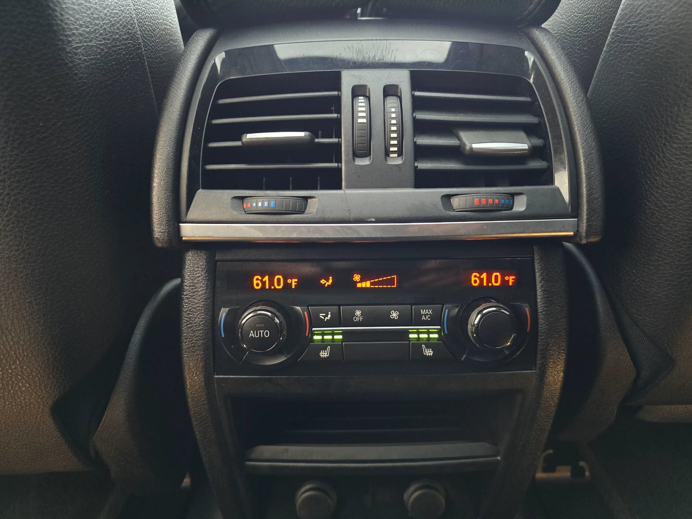 Used 2015 BMW X5 xDrive50i AWD/4WD image 56