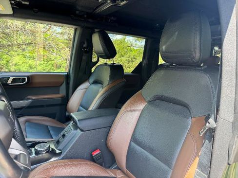 Certified 2023 Ford Bronco Outer Banks w/ Sasquatch Package AWD/4WD image 12