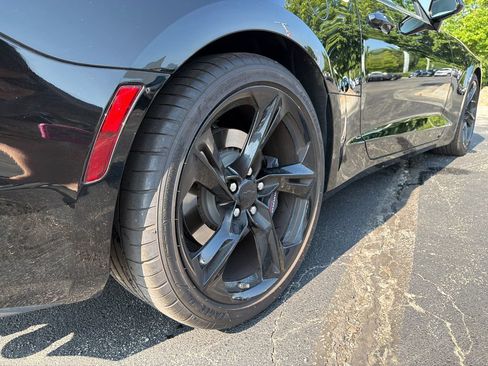Used 2023 Chevrolet Camaro SS RWD image 10