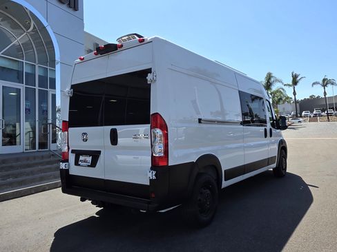 New 2023 RAM ProMaster 2500 w/ Safety Group FWD image 4