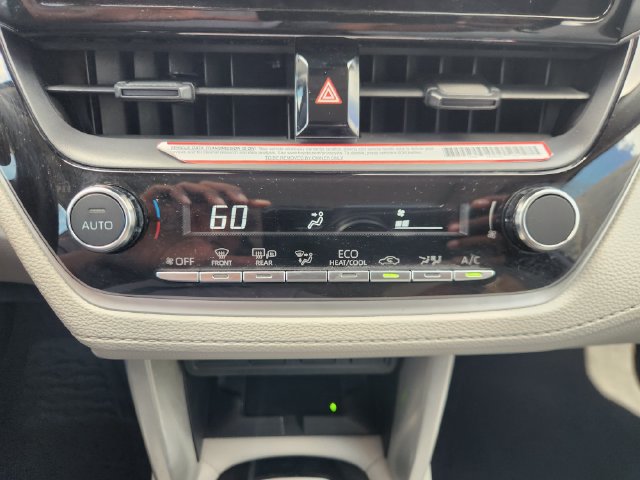 Certified 2024 Toyota Corolla Cross LE w/ Moonroof Package FWD image 18
