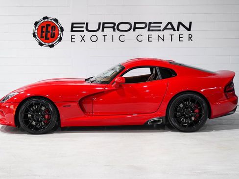 Used 2013 SRT Viper GTS w/ GTS Laguna Interior Pkg image 7