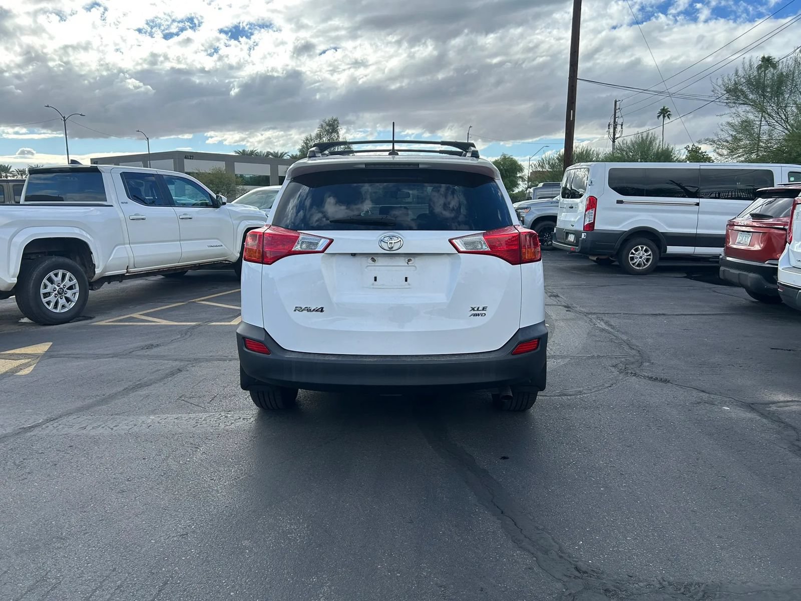 Used 2013 Toyota RAV4 XLE AWD/4WD image 6