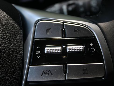 New 2025 Kia Telluride S image 28