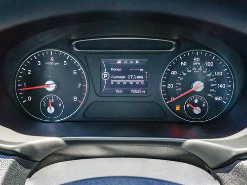 Used 2018 Kia Sorento L FWD image 26