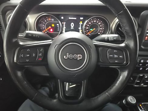 Used 2020 Jeep Gladiator Sport w/ Quick Order Package 24S image 18