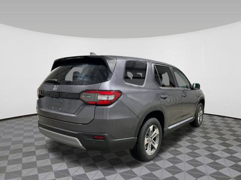 New 2025 Honda Pilot EX-L image 5