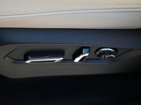 Used 2023 Acura MDX SH-AWD w/ Advance Package image 23