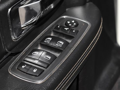 Used 2018 RAM 2500 Laramie image 16