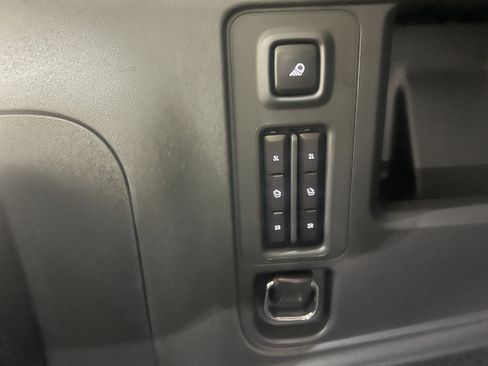 New 2025 Lincoln Navigator Reserve image 32