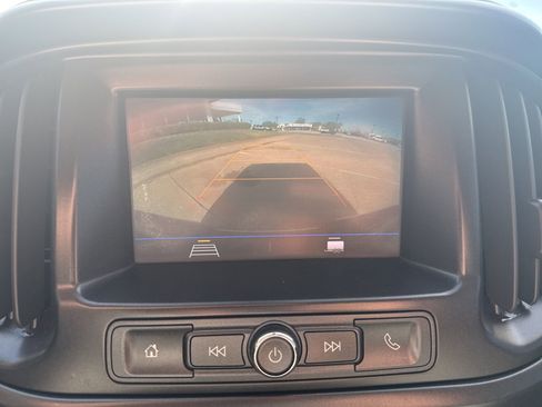 Used 2022 Chevrolet Colorado W/T image 18