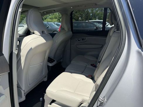 Used 2023 Volvo XC90 B6 Plus w/ Protection Package Premier AWD/4WD image 6