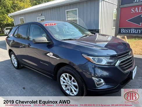 Used 2019 Chevrolet Equinox LS w/ LS Convenience Package AWD/4WD image 1