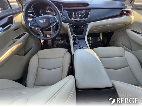 Used 2019 Cadillac XT5 Luxury image 29
