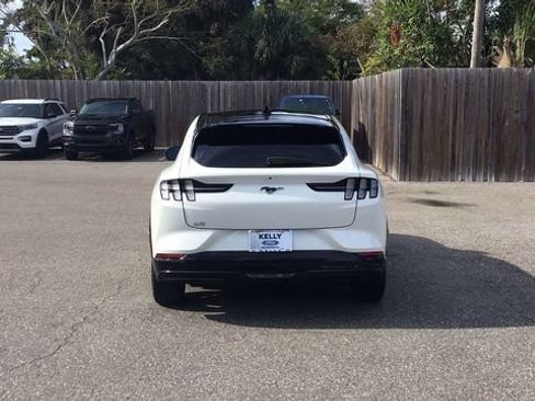 Used 2021 Ford Mustang Mach-E Premium image 6