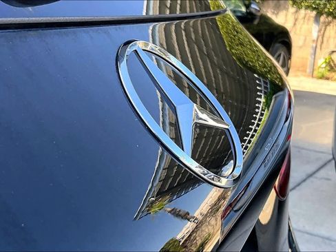 Used 2022 Mercedes-Benz GLC 300 image 30