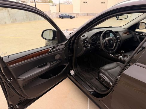 Used 2017 BMW X3 xDrive35i w/ Technology Package image 10