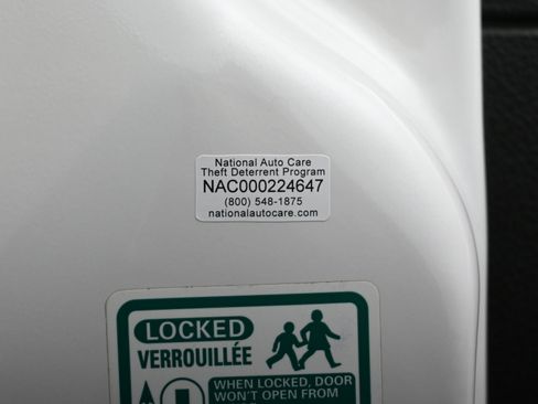 Used 2016 Ford F350 Platinum w/ FX4 Off-Road Package image 39