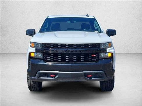 Certified 2021 Chevrolet Silverado 1500 Custom Trail Boss w/ LPO, Dark Essentials Package AWD/4WD image 3