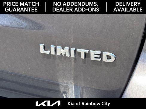 Used 2017 Jeep Grand Cherokee Limited image 8