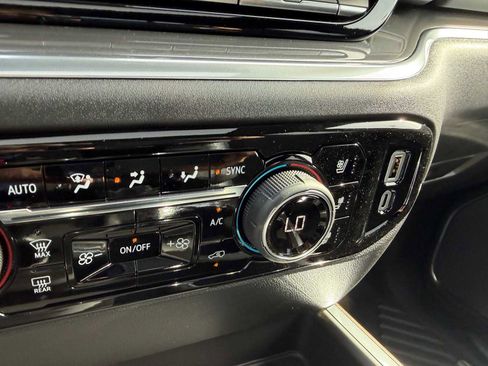 New 2026 Chevrolet Silverado 1500 High Country w/ Technology Package image 47