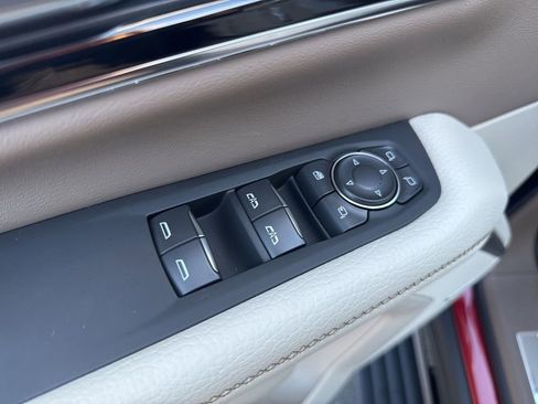 New 2026 GMC Yukon Denali w/ Sun & Power Step Package AWD/4WD image 23