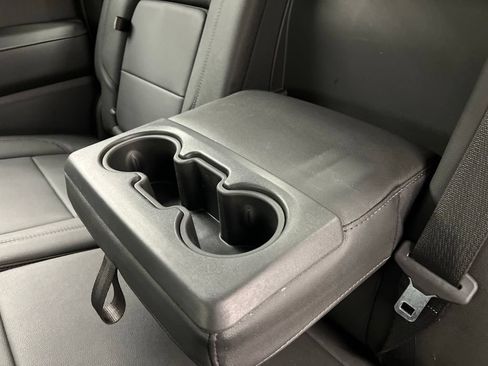 Used 2022 Chevrolet Silverado 1500 LTZ w/ LTZ Premium Package AWD/4WD image 26