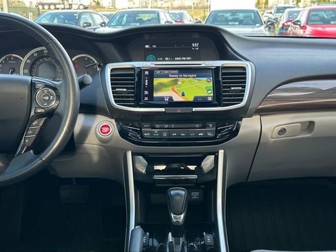 Used 2016 Honda Accord EX-L image 26