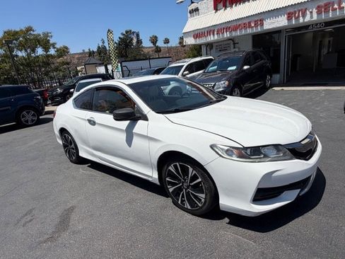 Used 2016 Honda Accord EX-L image 8