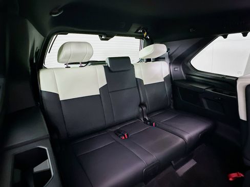 Certified 2025 Toyota Sequoia Capstone AWD/4WD image 28