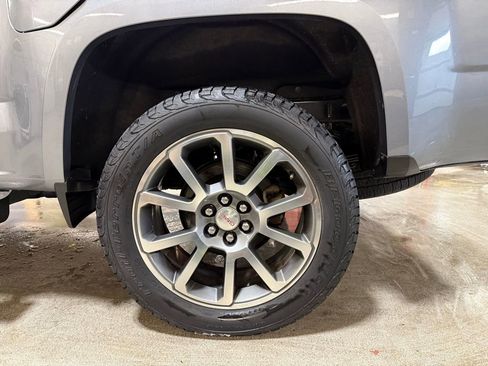 Used 2019 GMC Canyon Denali AWD/4WD image 37